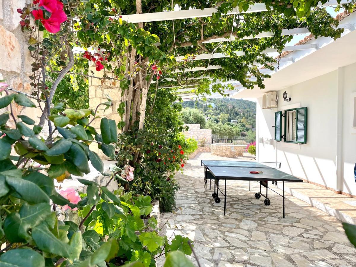 Villa Meganisi アギオス・ニコラオス エクステリア 写真